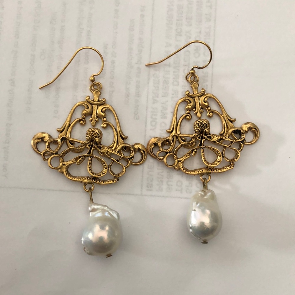 Pearl Drop Earrings